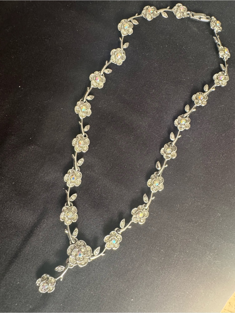 Silver Floral Crystal Necklace - Elegant Sparkling Statement